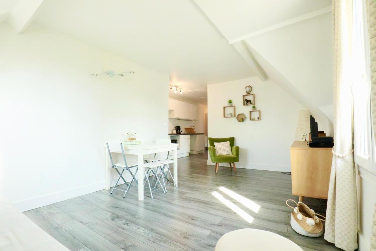 Appartement De L'Hippodrome Avec Deux Chambres Deauville Exteriör bild